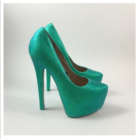 turquoise platform pumps